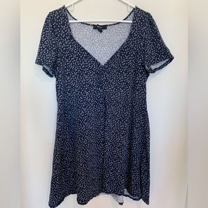 Forever 21 swing top blue and white flowers